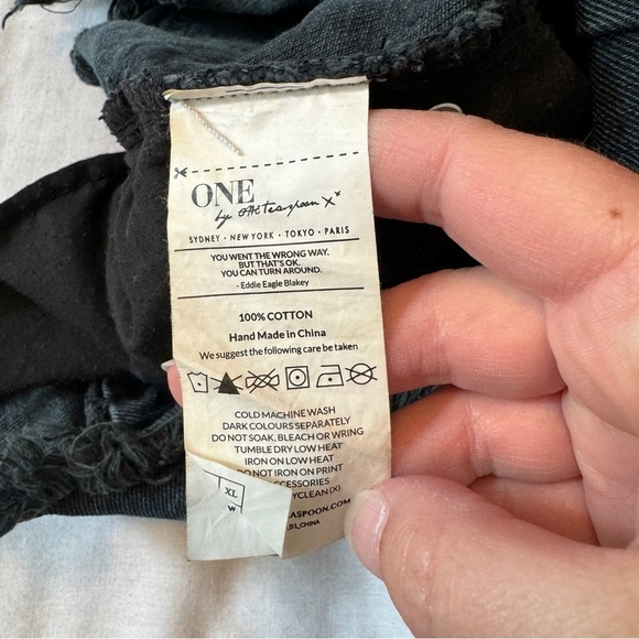 One Teaspoon 23 Junkyard Low Waist Button Fly Distressed Mini Skirt Boho - Picture 8 of 8